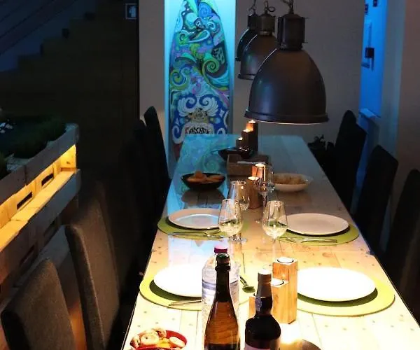 Golden Waves Surf And Yoga Furadouro אובאר