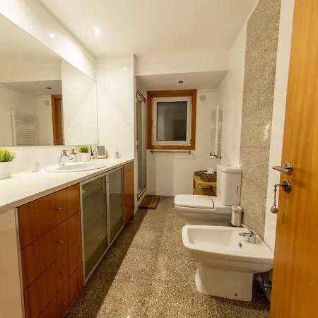 Hostel Golden Waves Surf And Yoga Furadouro Ovar