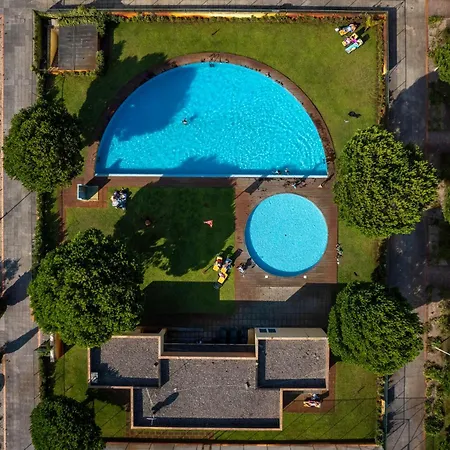 Golden Waves Surf And Yoga Furadouro